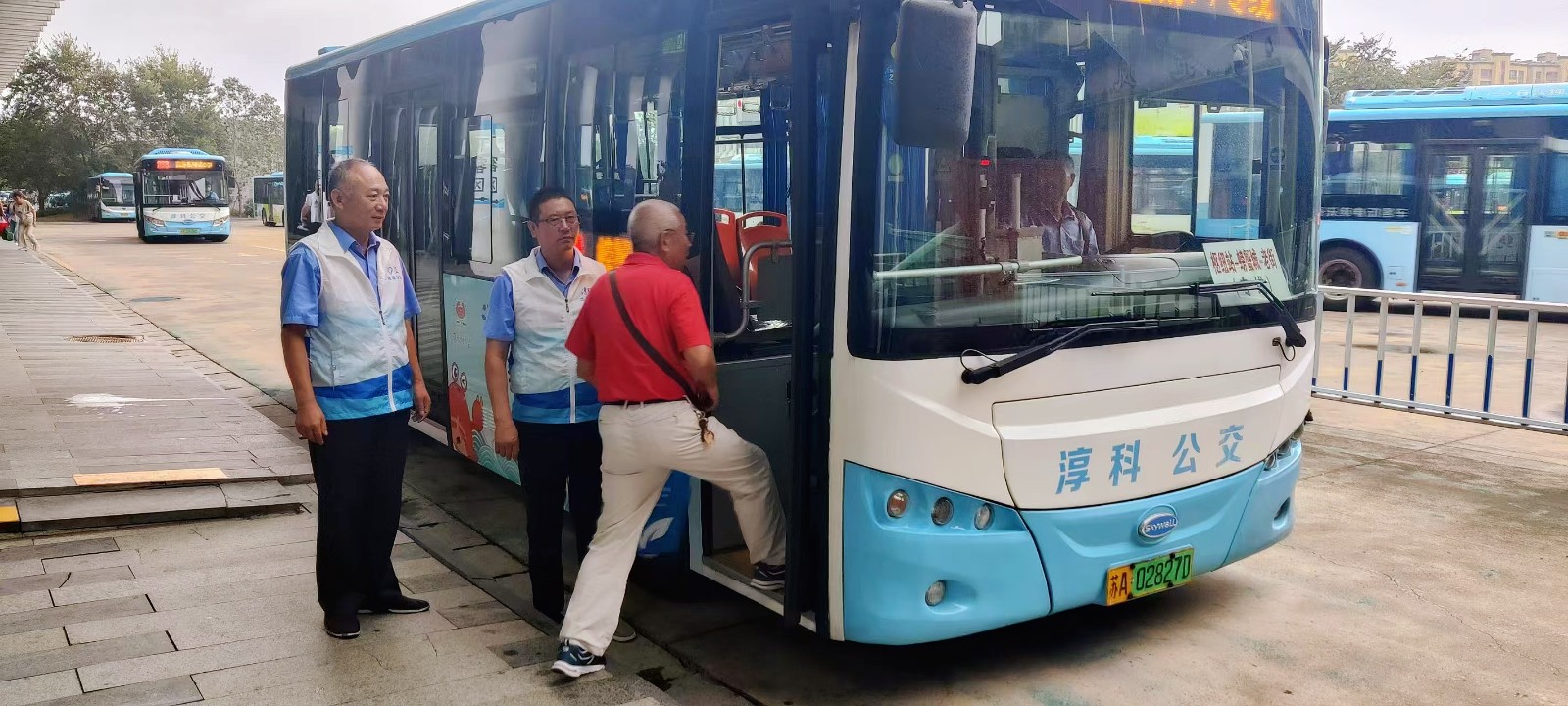 淳科公交螃蟹节临时专线开启   畅享高淳品蟹之旅