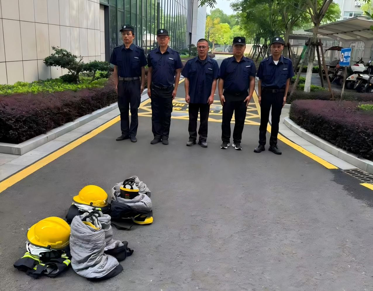 以练促战强技能   筑牢安全防护网
